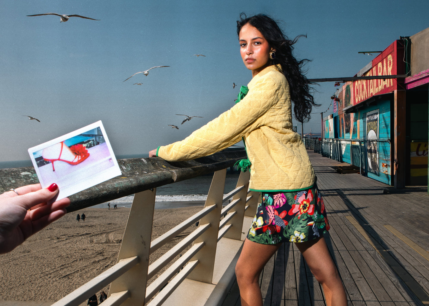 It's wrap skirt floral