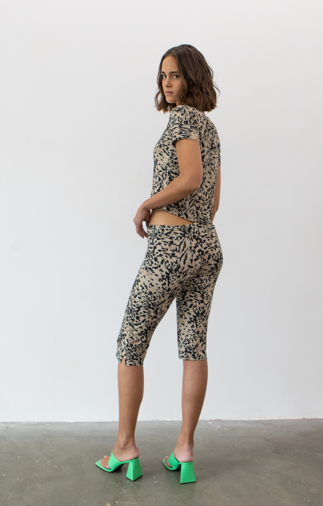 Kitty capri